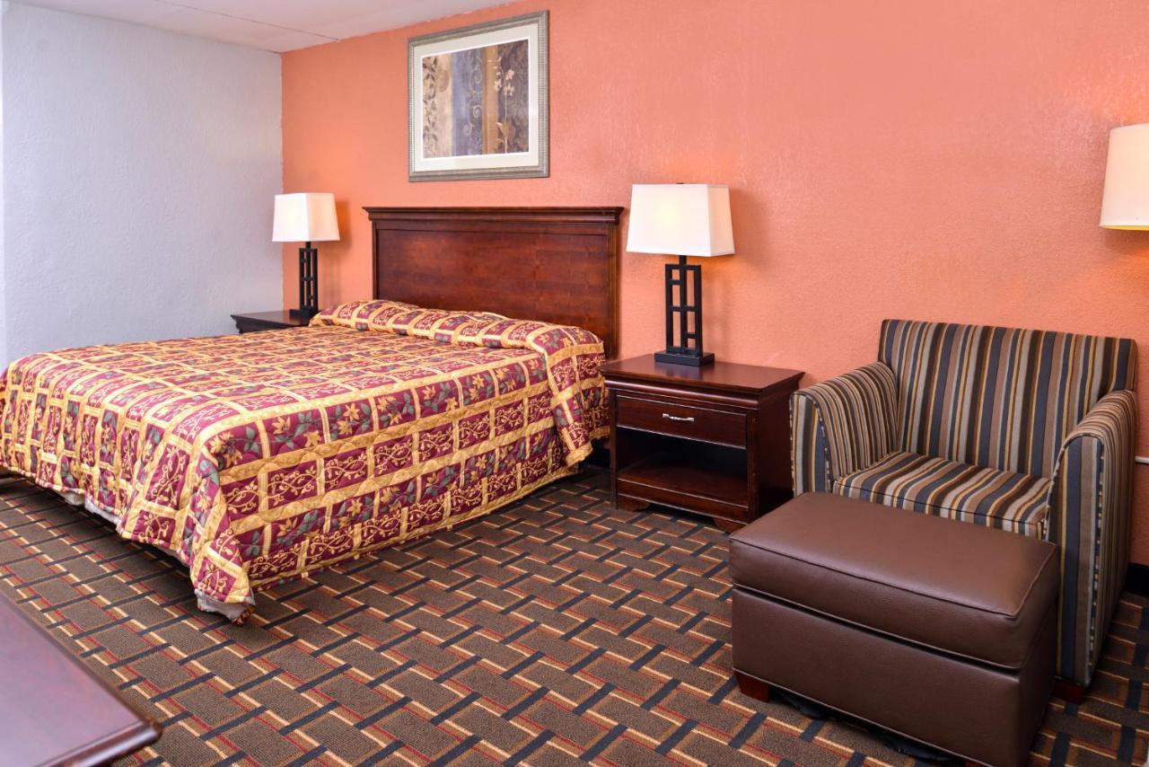 Americas Best Value Inn Richmond South Bellwood Exterior foto