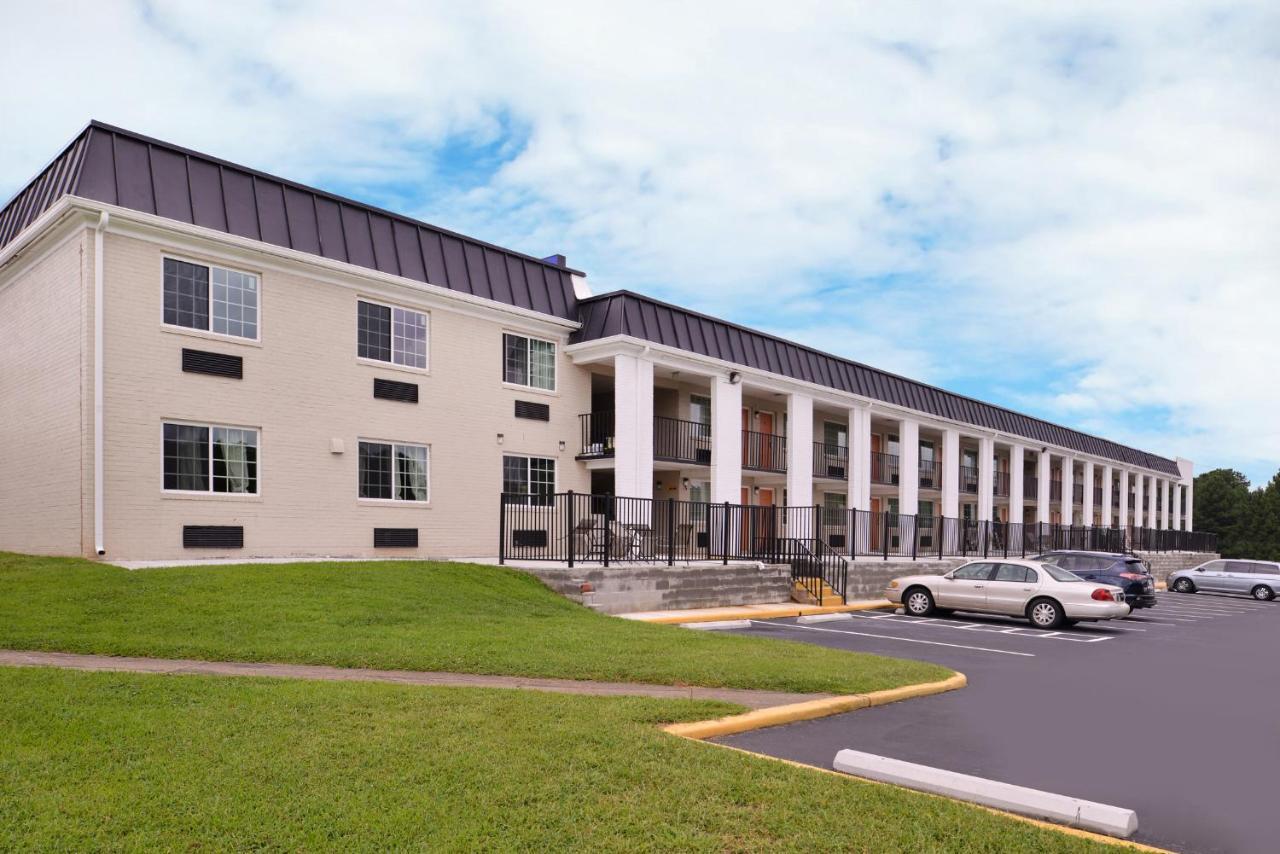 Americas Best Value Inn Richmond South Bellwood Exterior foto